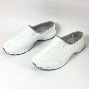 Athletic Works Women’s White Slip-On Mule Sneakers